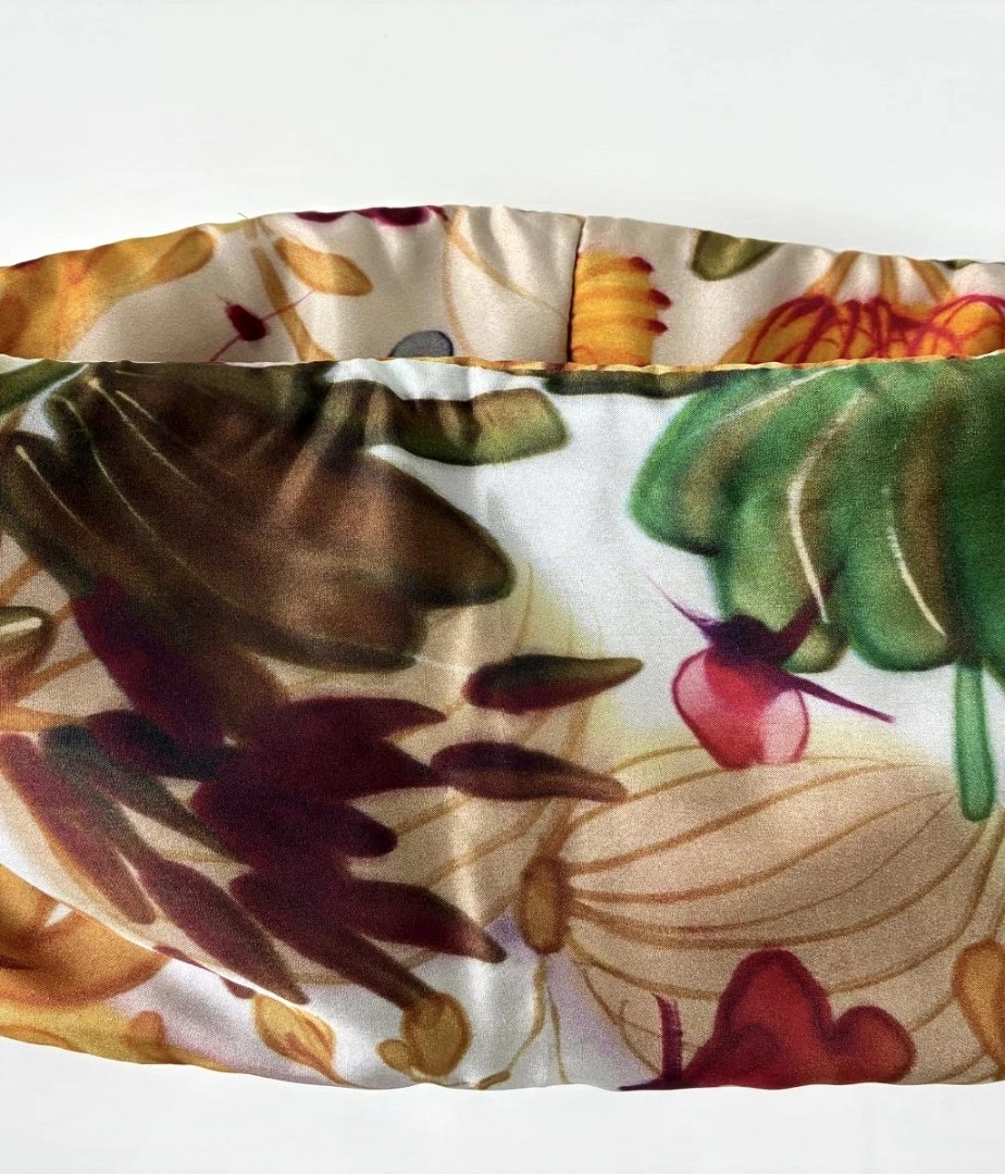 Cuello de seda 100% con relleno suave. MODELO BOTAN Cuello de seda 100% con relleno suave. MODELO BOTAN