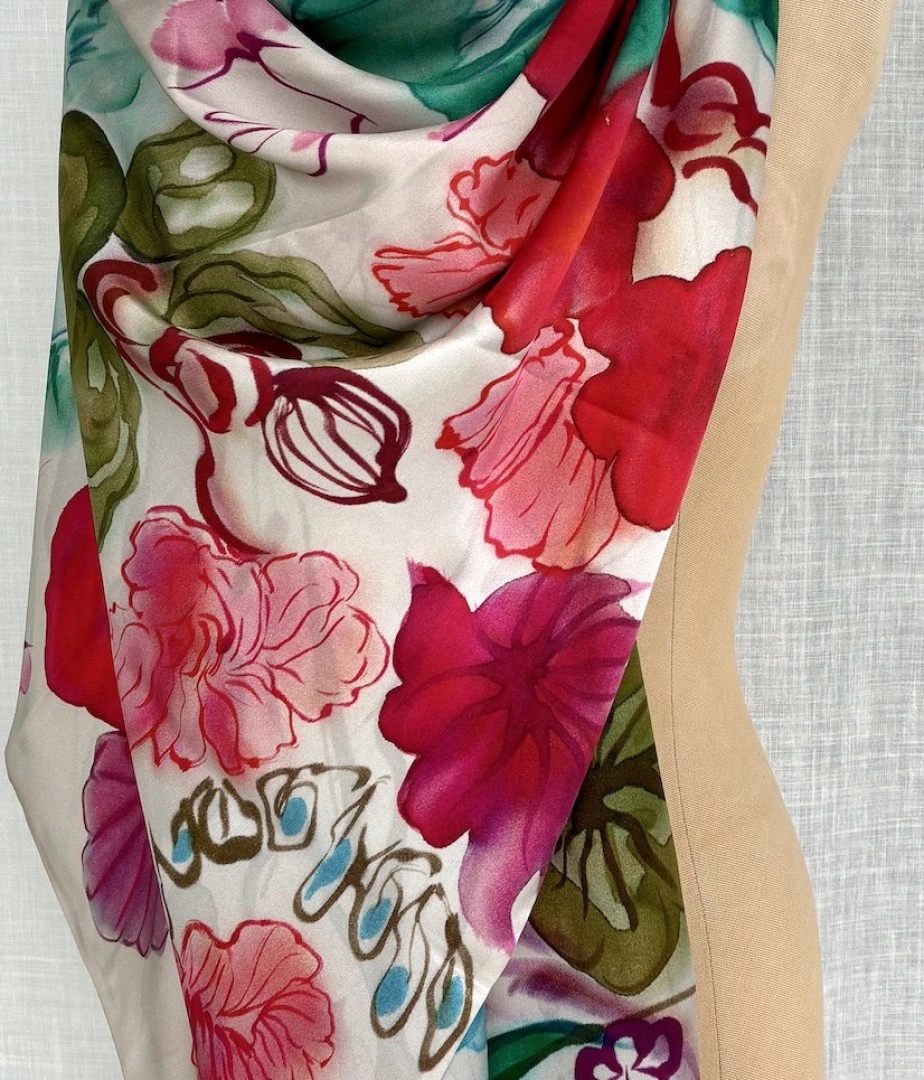 ECHARPE FLAVIA. COLECCIÓN MUNDANA 2025