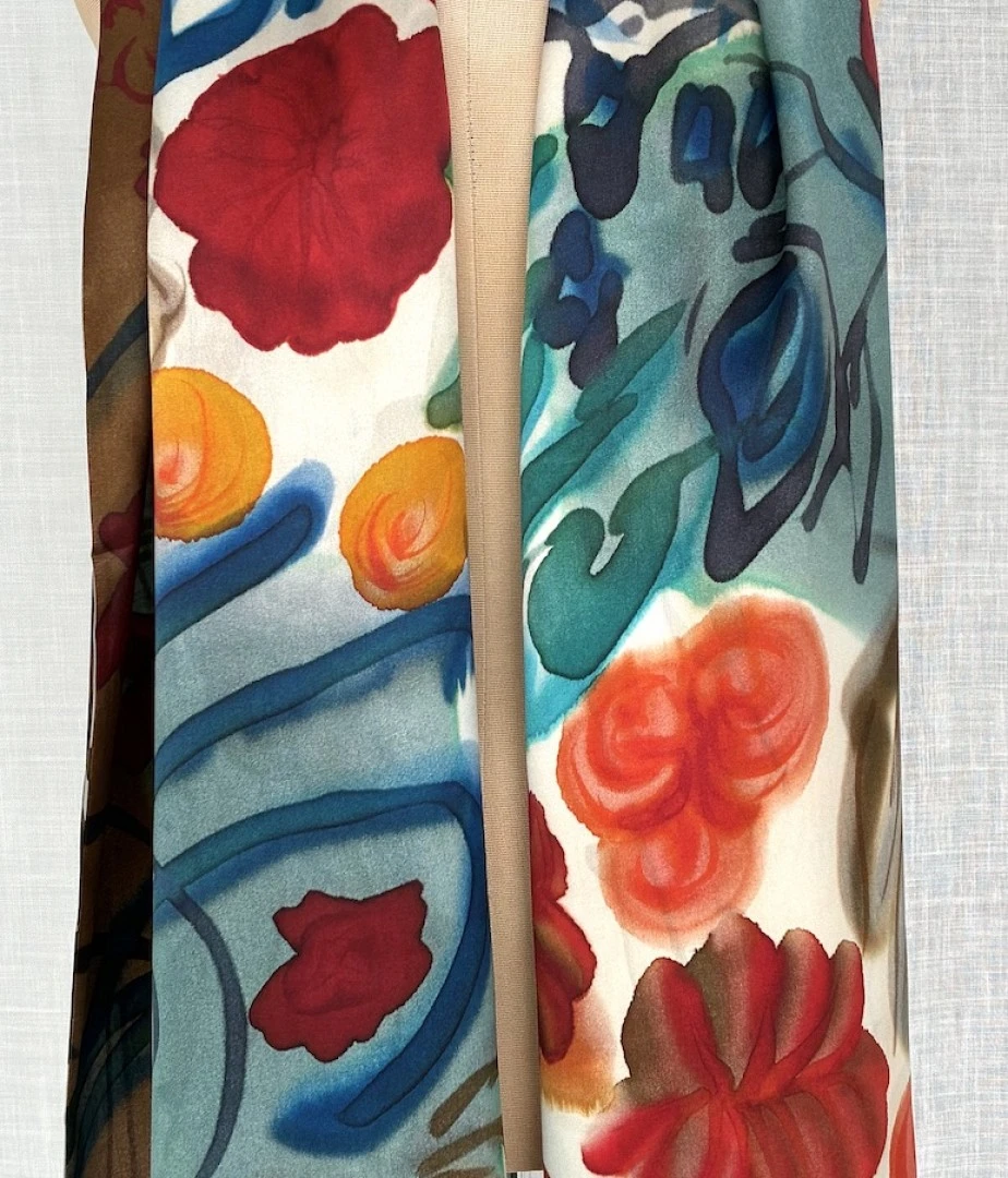 ECHARPE UXIA. COLECCIÓN MUNDANA 2025