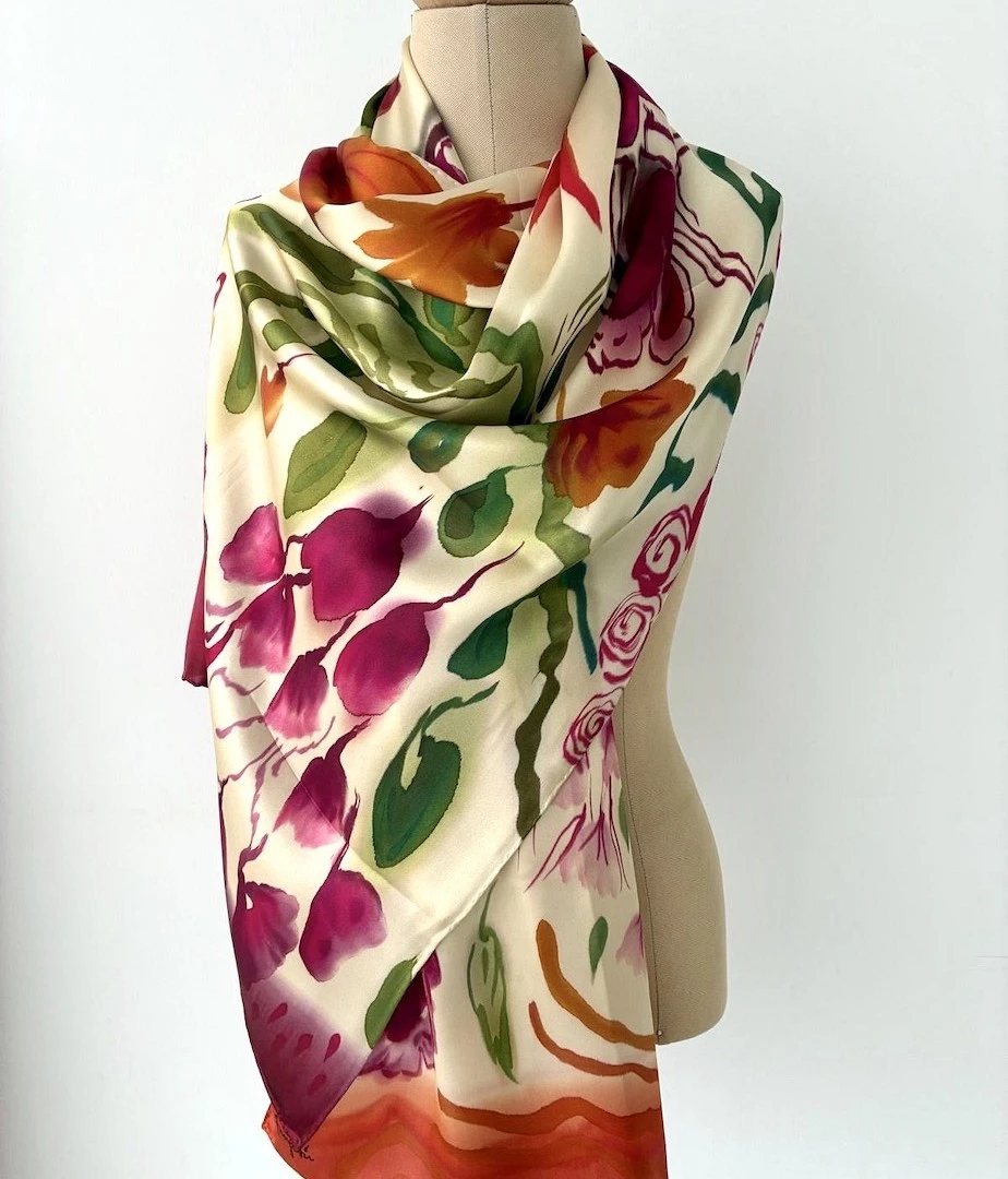 Pañuelo Silk Satín. Modelo ADALIA de la Colección Mundana Pañuelo Silk Satín. Modelo ADALIA de la Colección Mundana